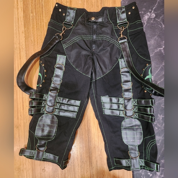 CRYOFLESH CYBER Long Shorts 3/4 Shorts New Old Stock Sz Sm